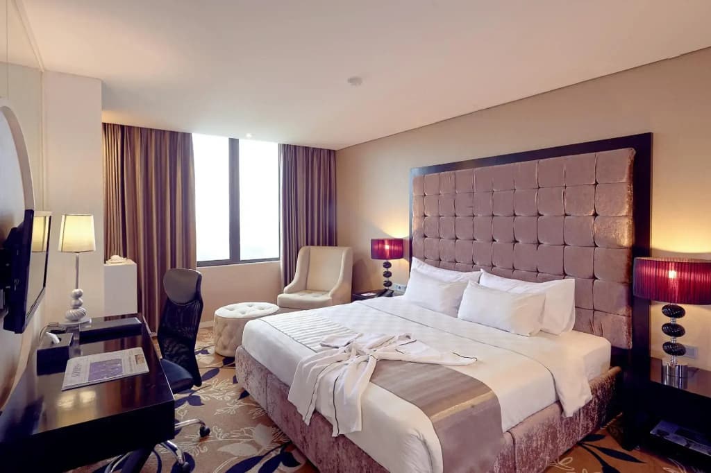 Royal Club room