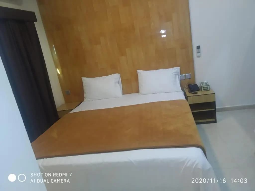 Economy room