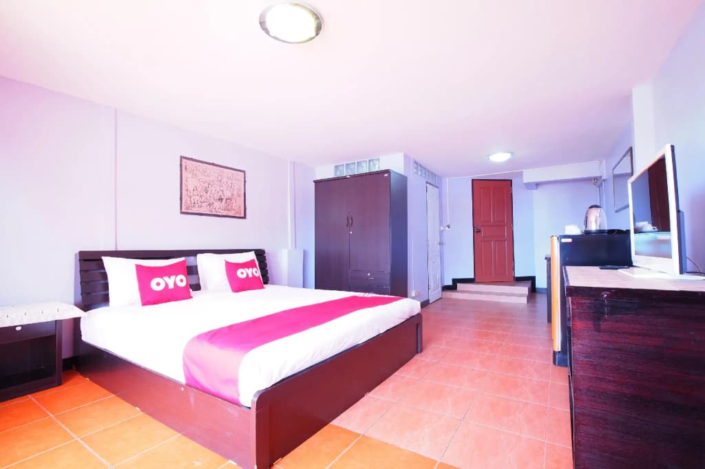 Economy Double room full double bed