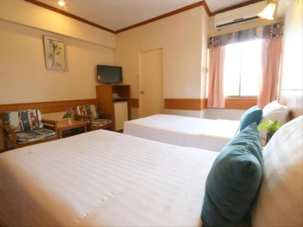Standard Double room twin beds
