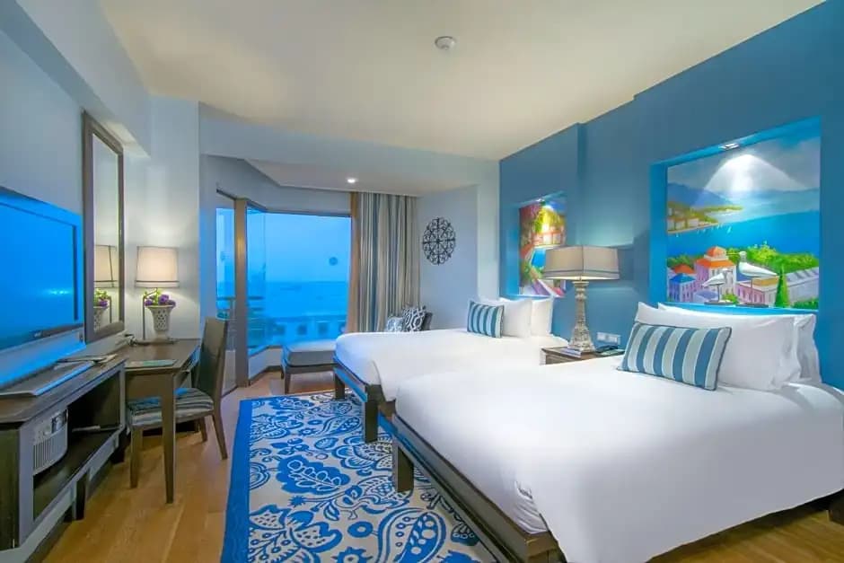 Deluxe Double room with sea view twin beds