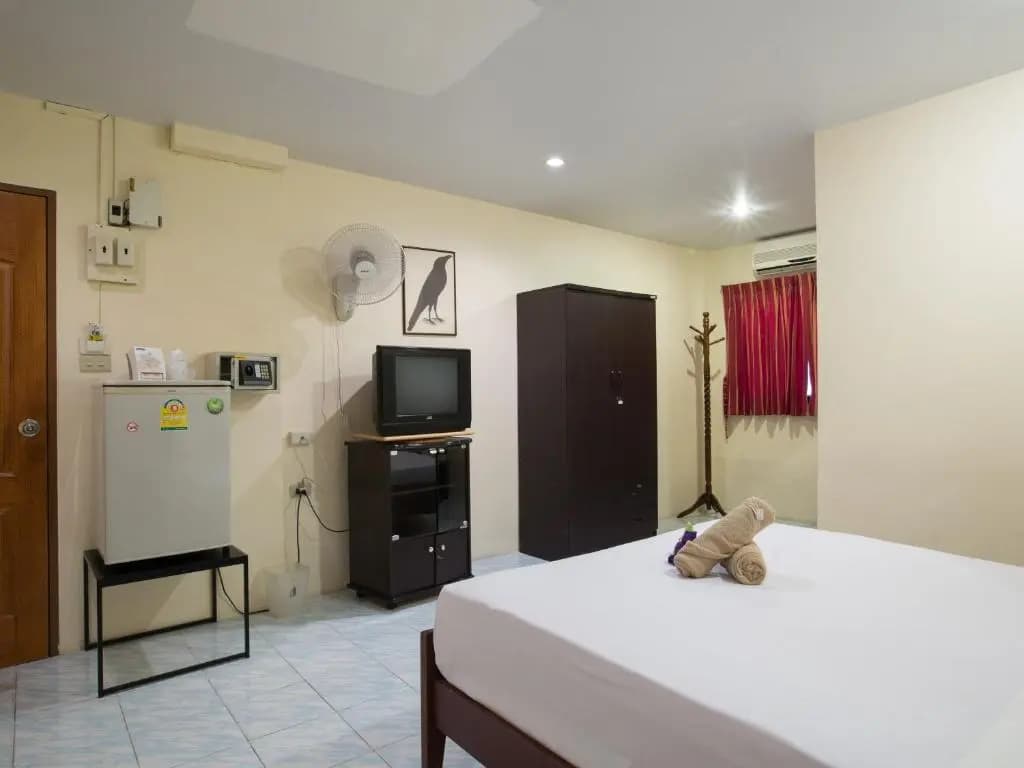 Deluxe Double room full double bed