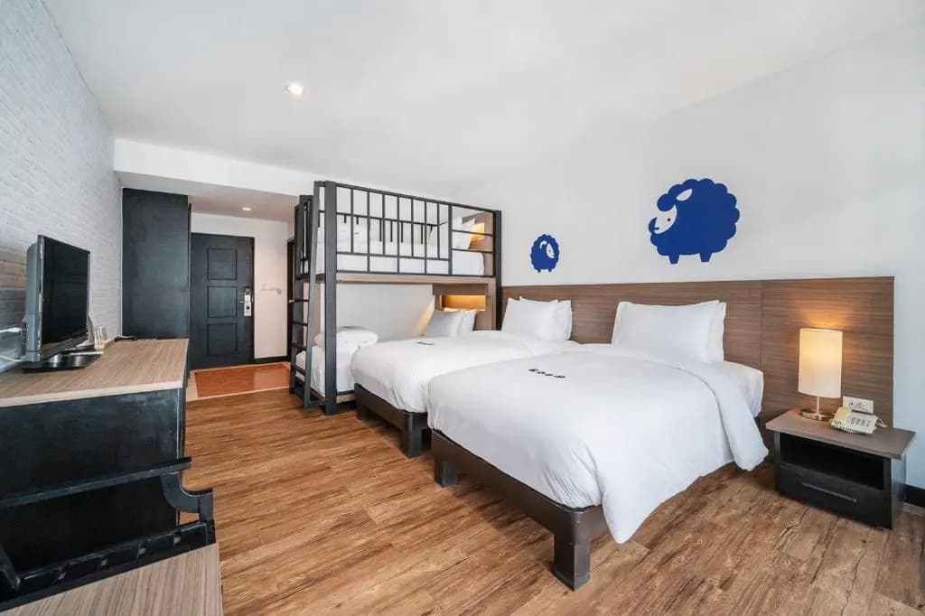 Quadruple room