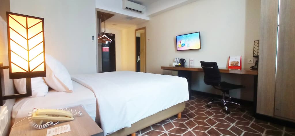 Deluxe Double room full double bed