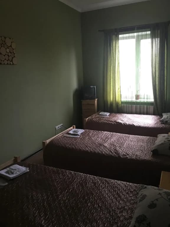 Economy room