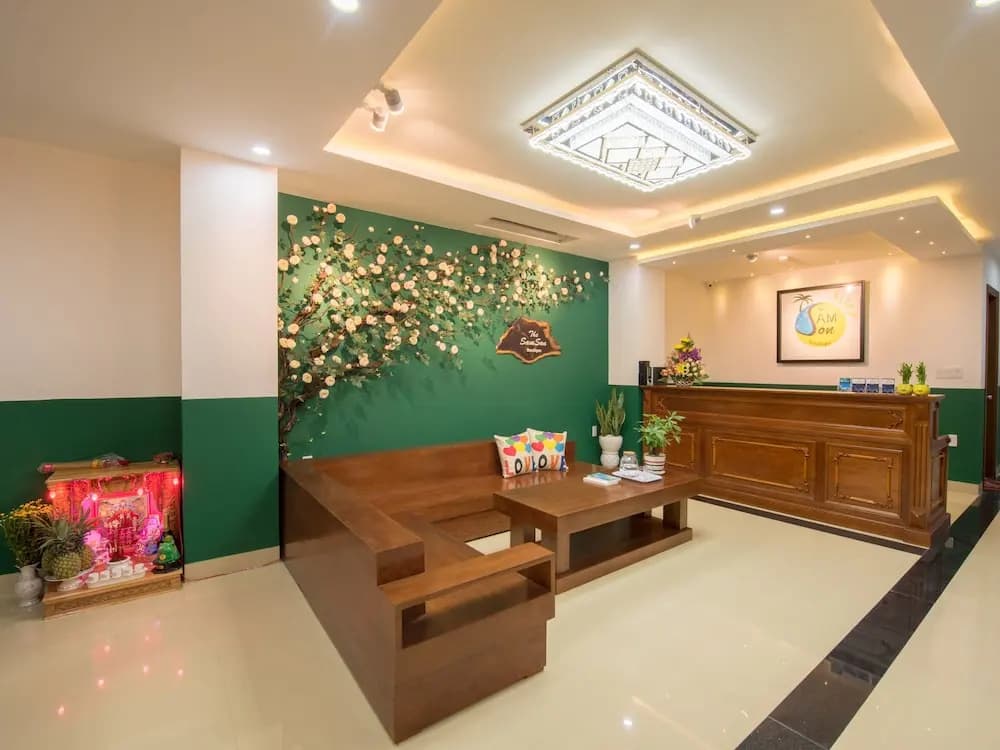 Hotel photo 1