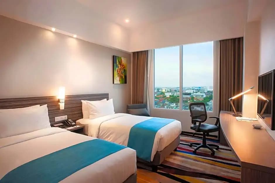Standard room with city view