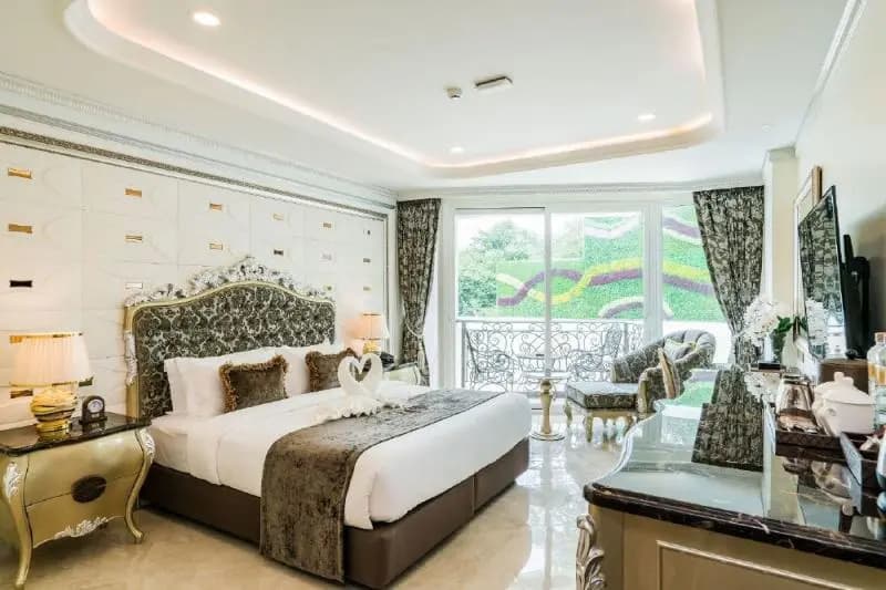 Deluxe Double room full double bed