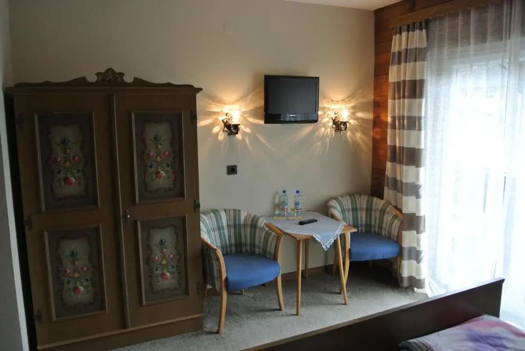 Standard Double room with balcony full double bed
