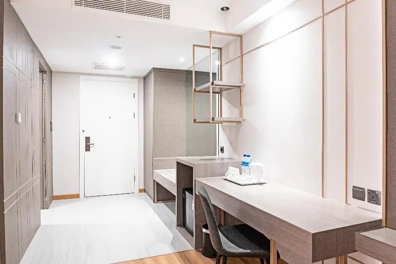 1 Bedroom Deluxe Double room full double bed