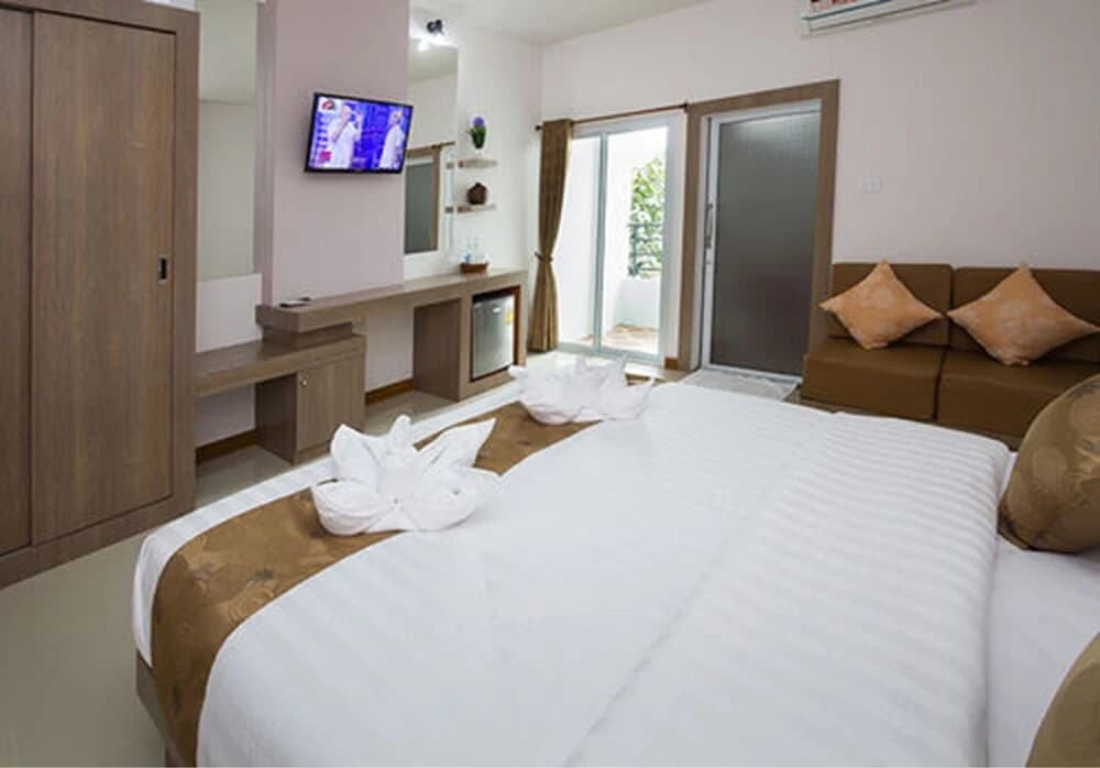 Standard Double room with balcony full double bed