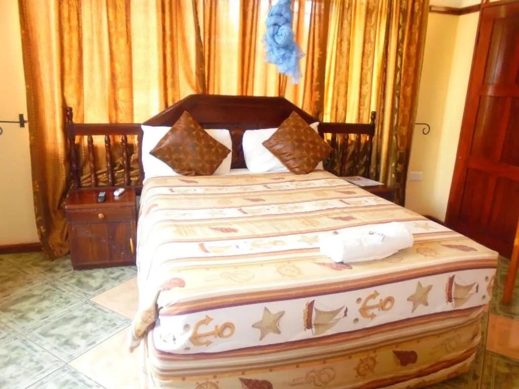 Standard Double room full double bed