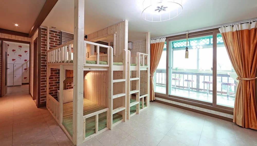 Bed in Dorm (male dorm)