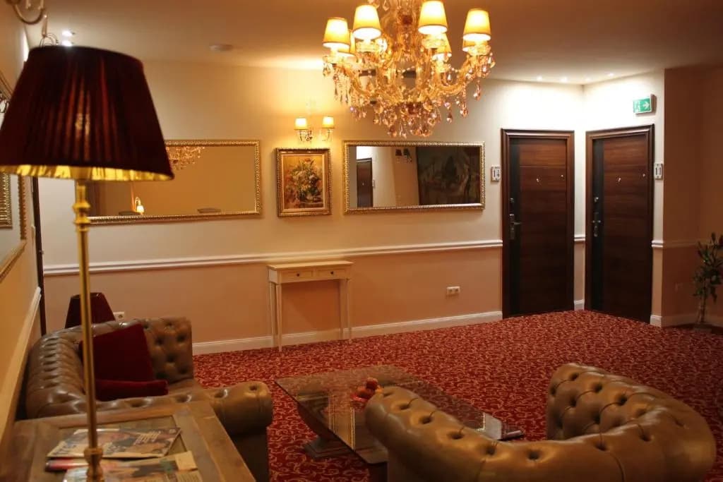 2 Bedrooms Suite