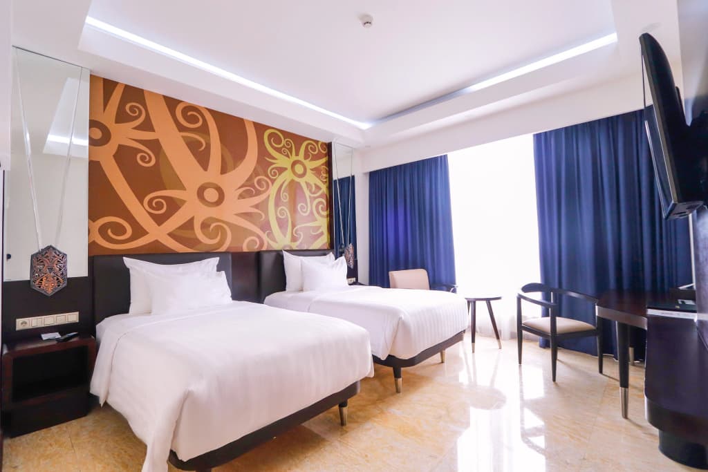 Deluxe Double room with pool view twin beds