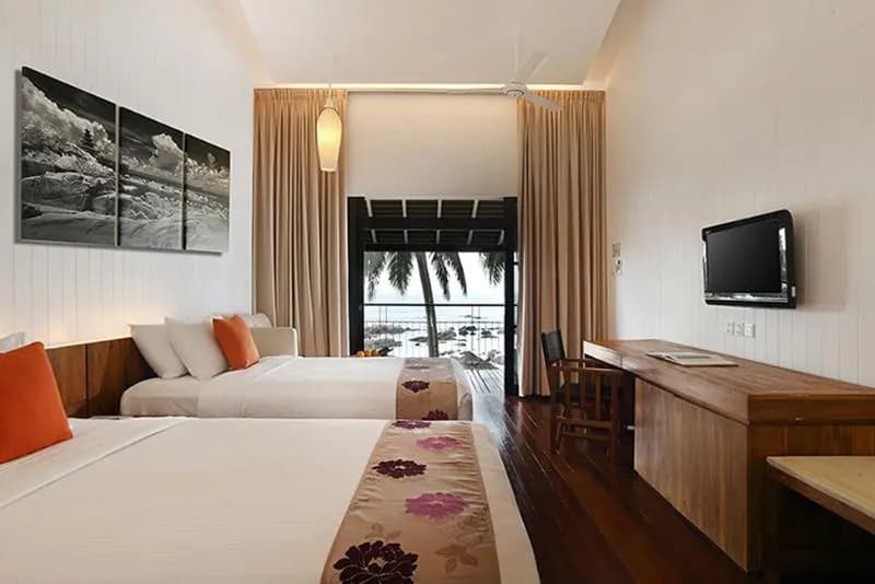 Standard Double room with balcony and with sea view full double bed