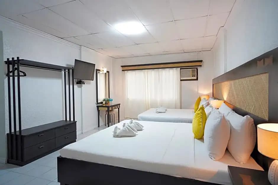 Standard Double Family room full double bed