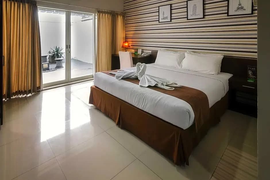 Superior room