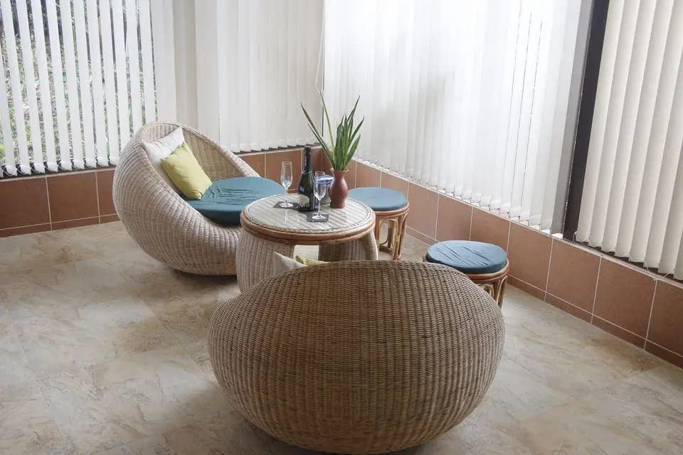 Standard Double room with pool view full double bed