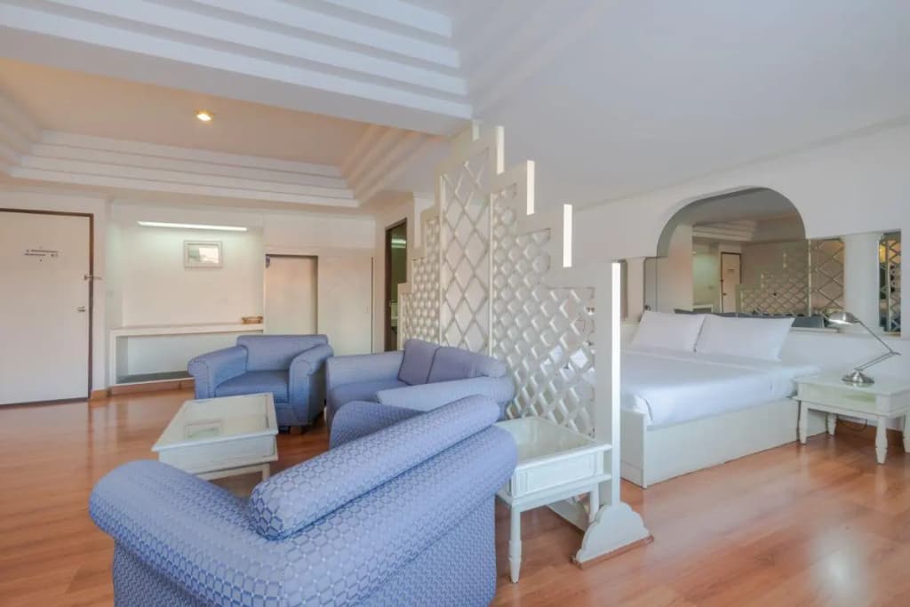 Deluxe Double room full double bed