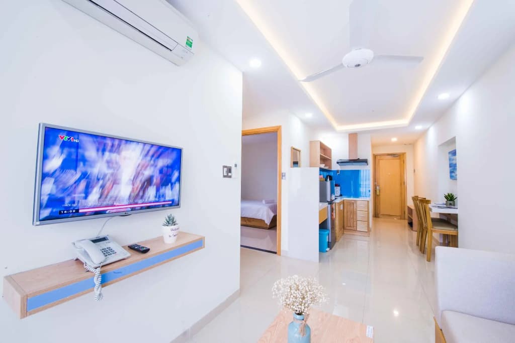 2 Bedrooms Apartment