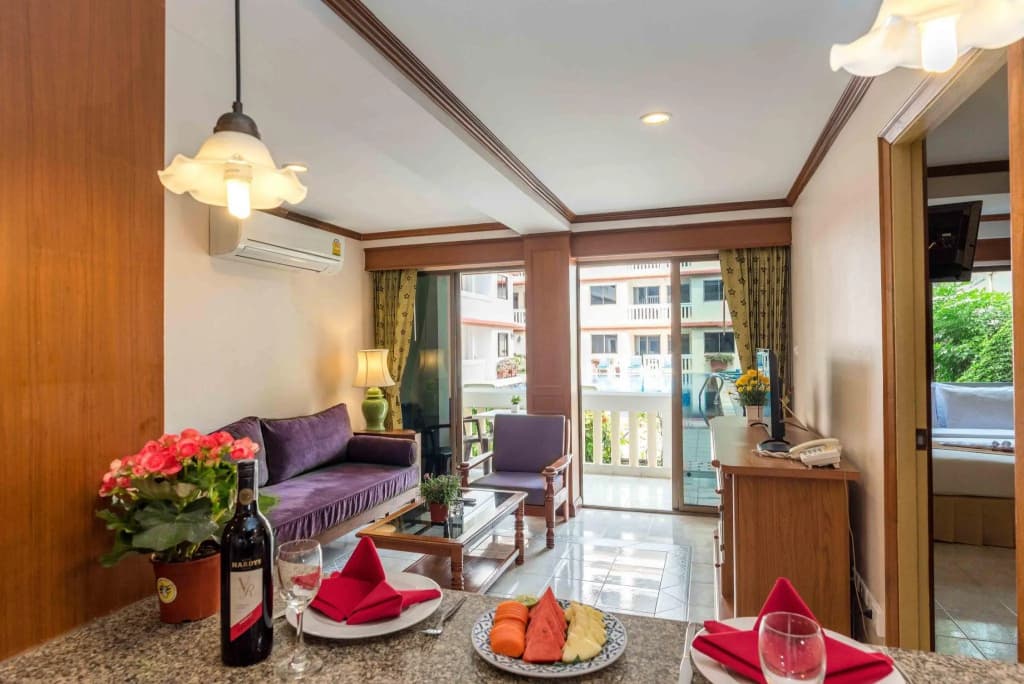 2 Bedrooms Suite