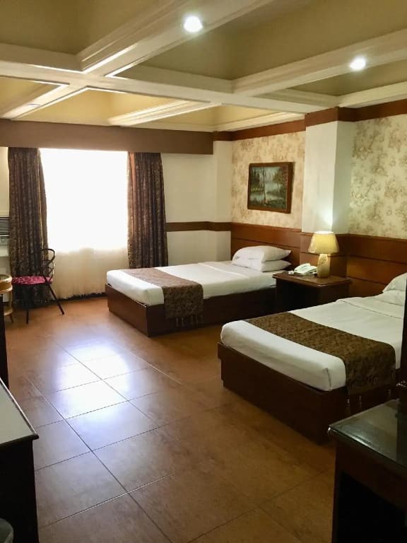 Deluxe Double room twin beds
