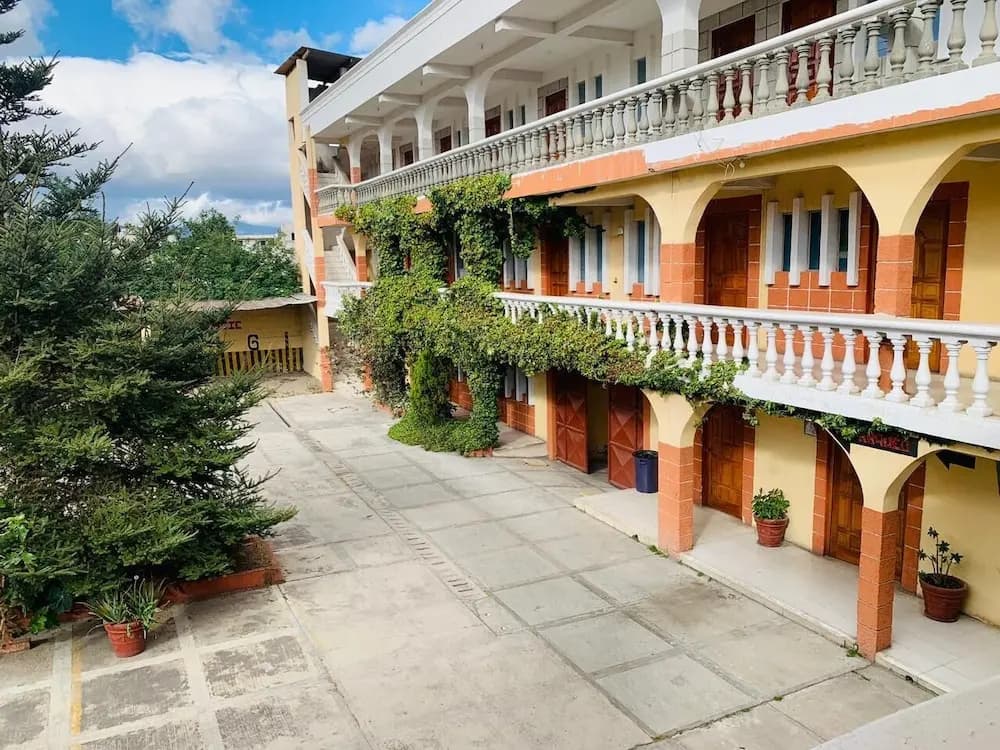Hotel photo 1