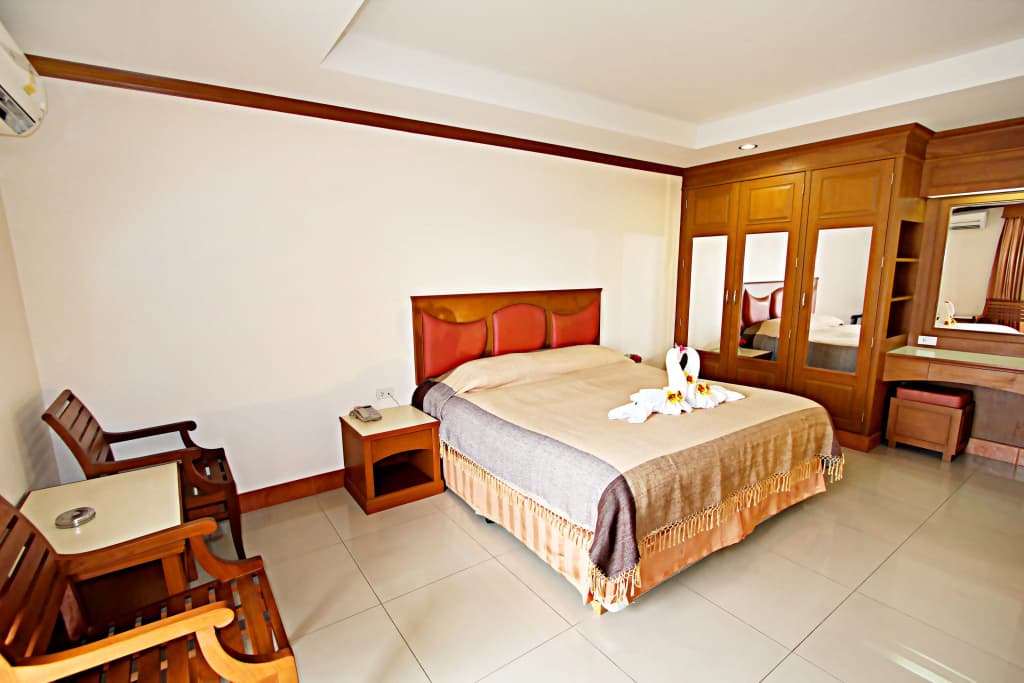 Deluxe Double room full double bed