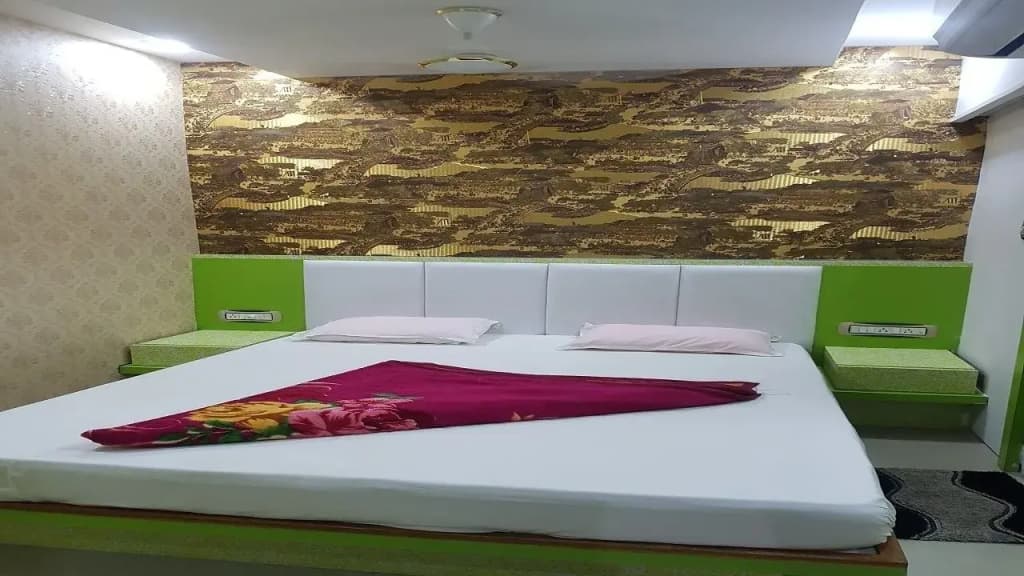 Deluxe Double room full double bed
