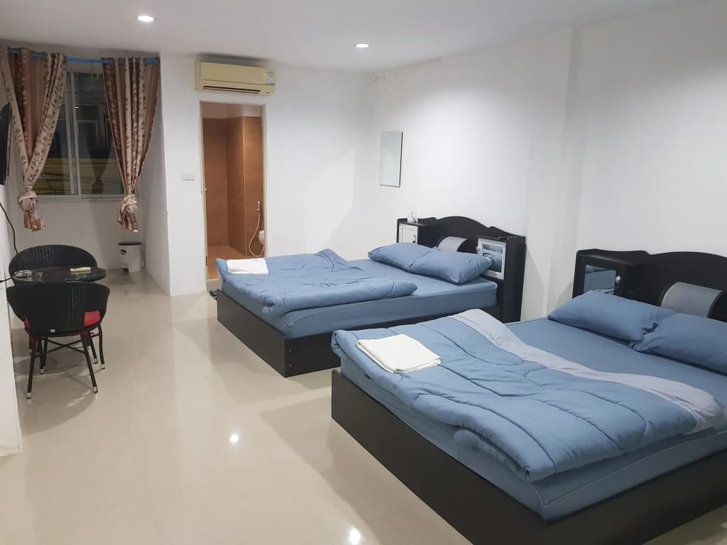 Standard Family room