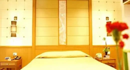 Superior Double room with balcony full double bed