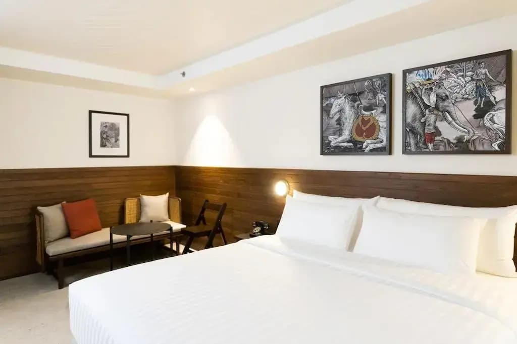 Grand deluxe Double room full double bed