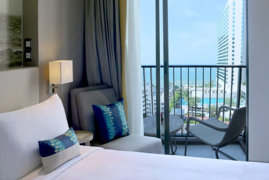 Suite with ocean view