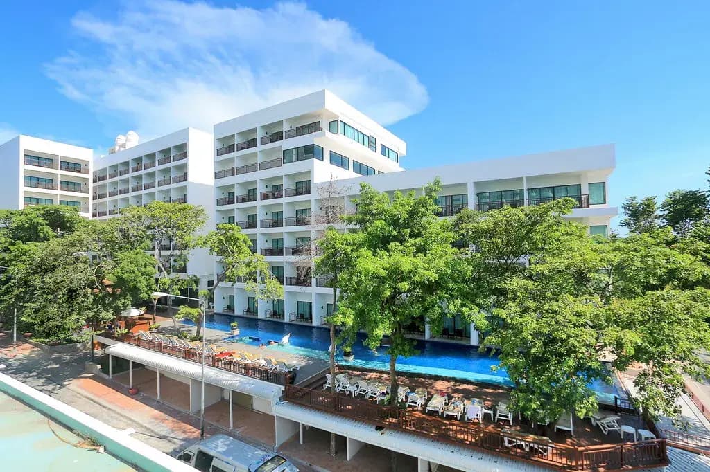 Hotel photo 1