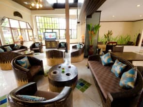 S Lodge Pattaya (formally known as Sabai Lodge)